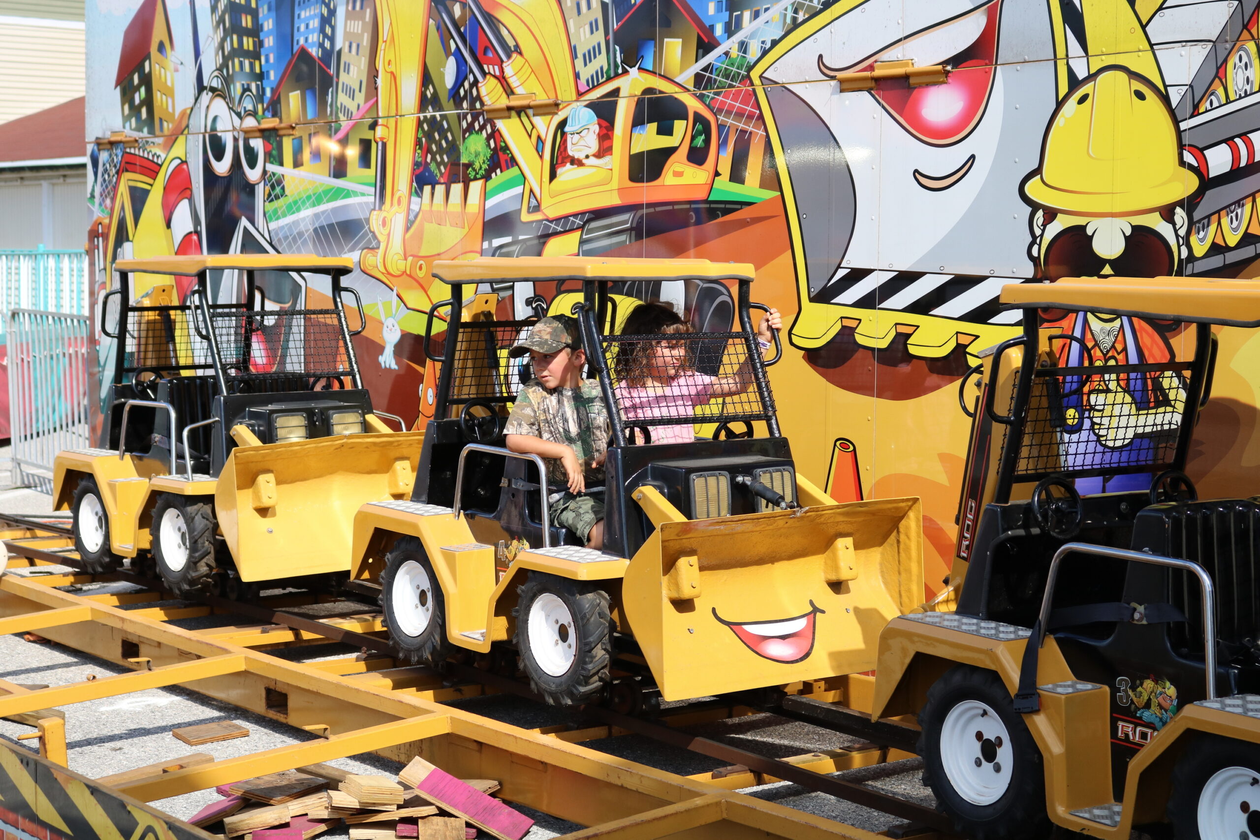 Mega Pass & Rides! 53 Dozer Land 4 scaled