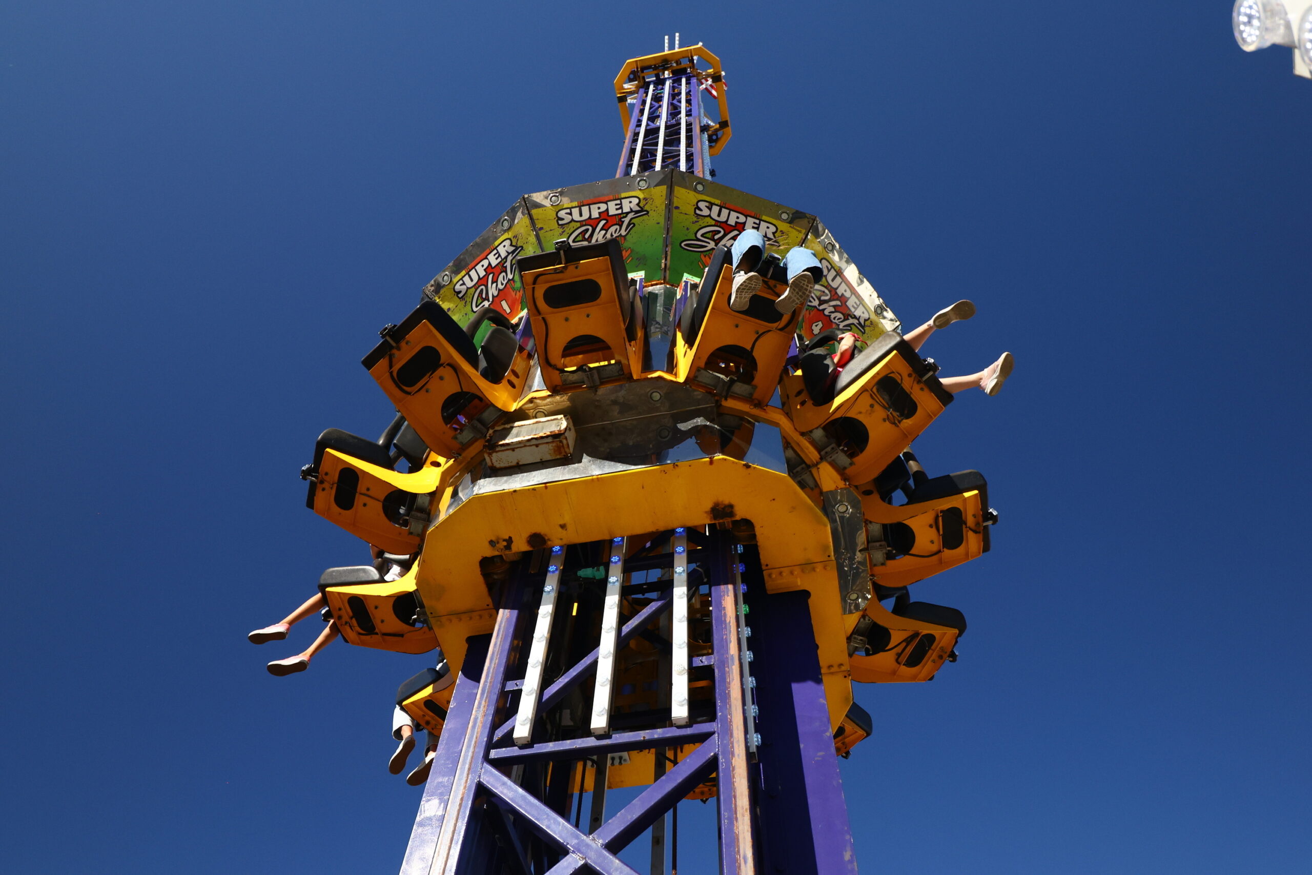 Mega Pass & Rides! 11 Super Shot 6 scaled