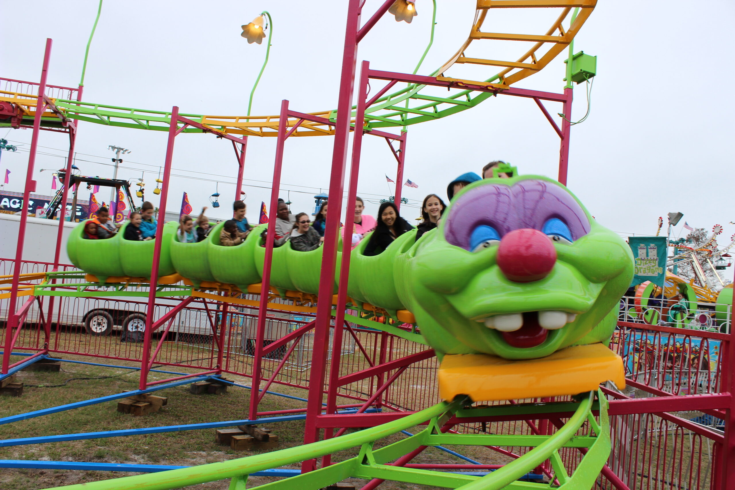 Mega Pass & Rides! 41 Wacky Worm Coaster scaled